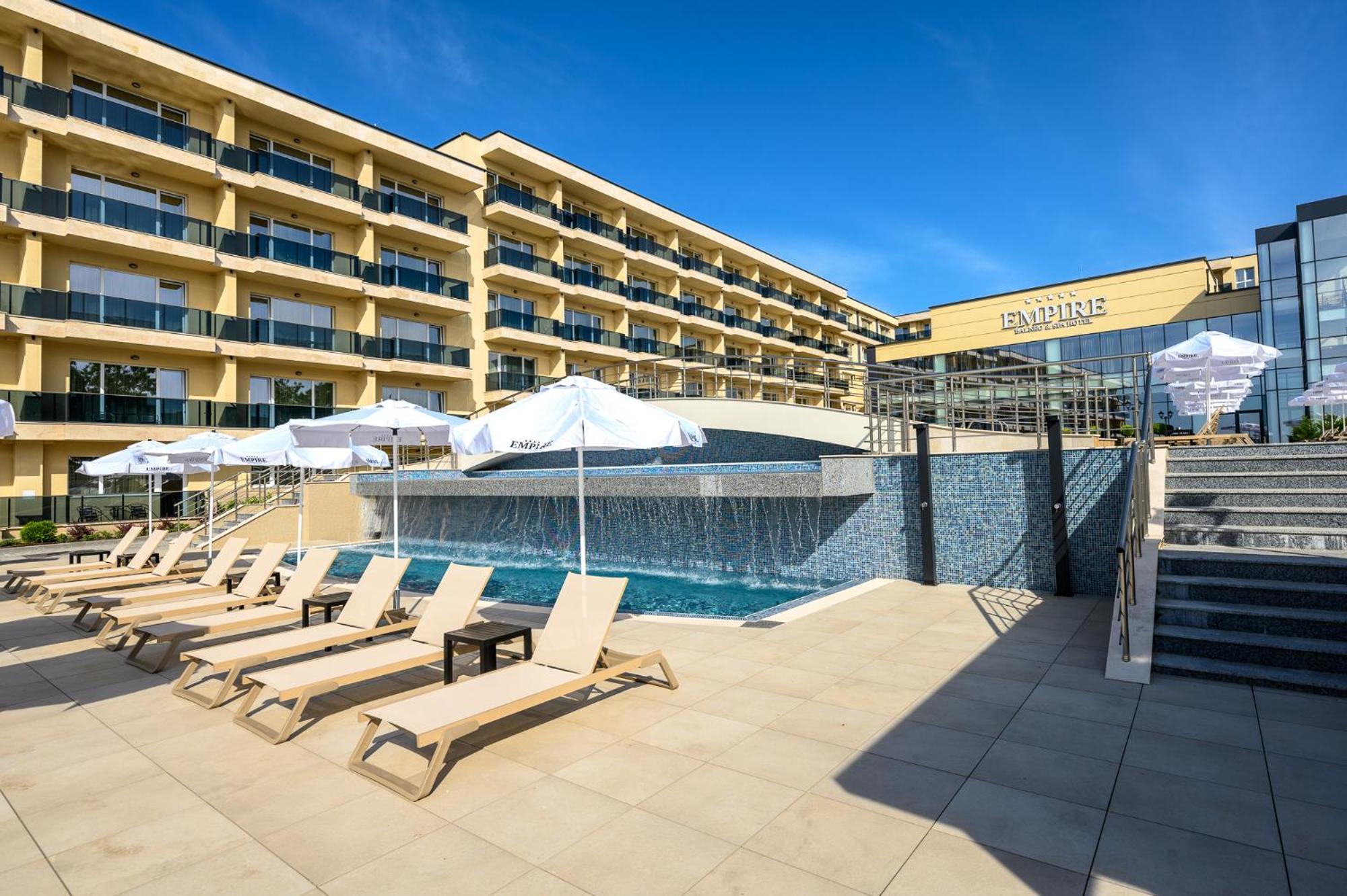 Empire Balneo & Spa Hotel Chisaria Zewnętrze zdjęcie