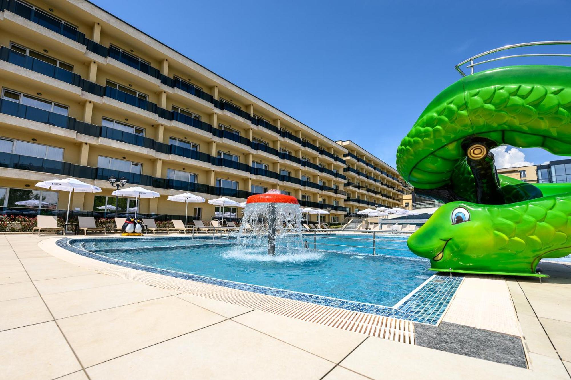 Empire Balneo & Spa Hotel Chisaria Zewnętrze zdjęcie