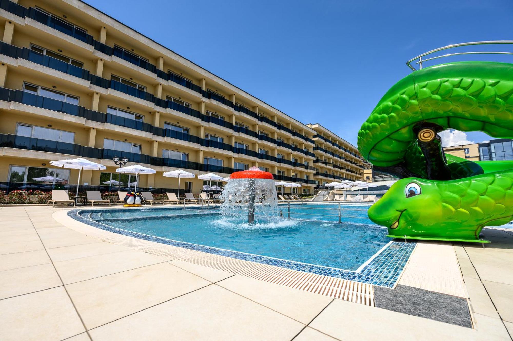 Empire Balneo & Spa Hotel Chisaria Zewnętrze zdjęcie
