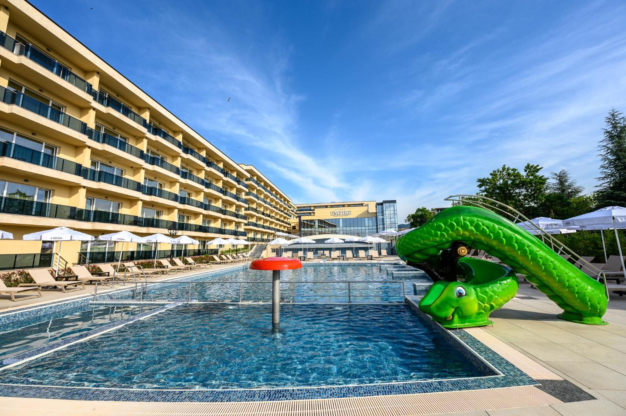 Empire Balneo & Spa Hotel Chisaria Zewnętrze zdjęcie