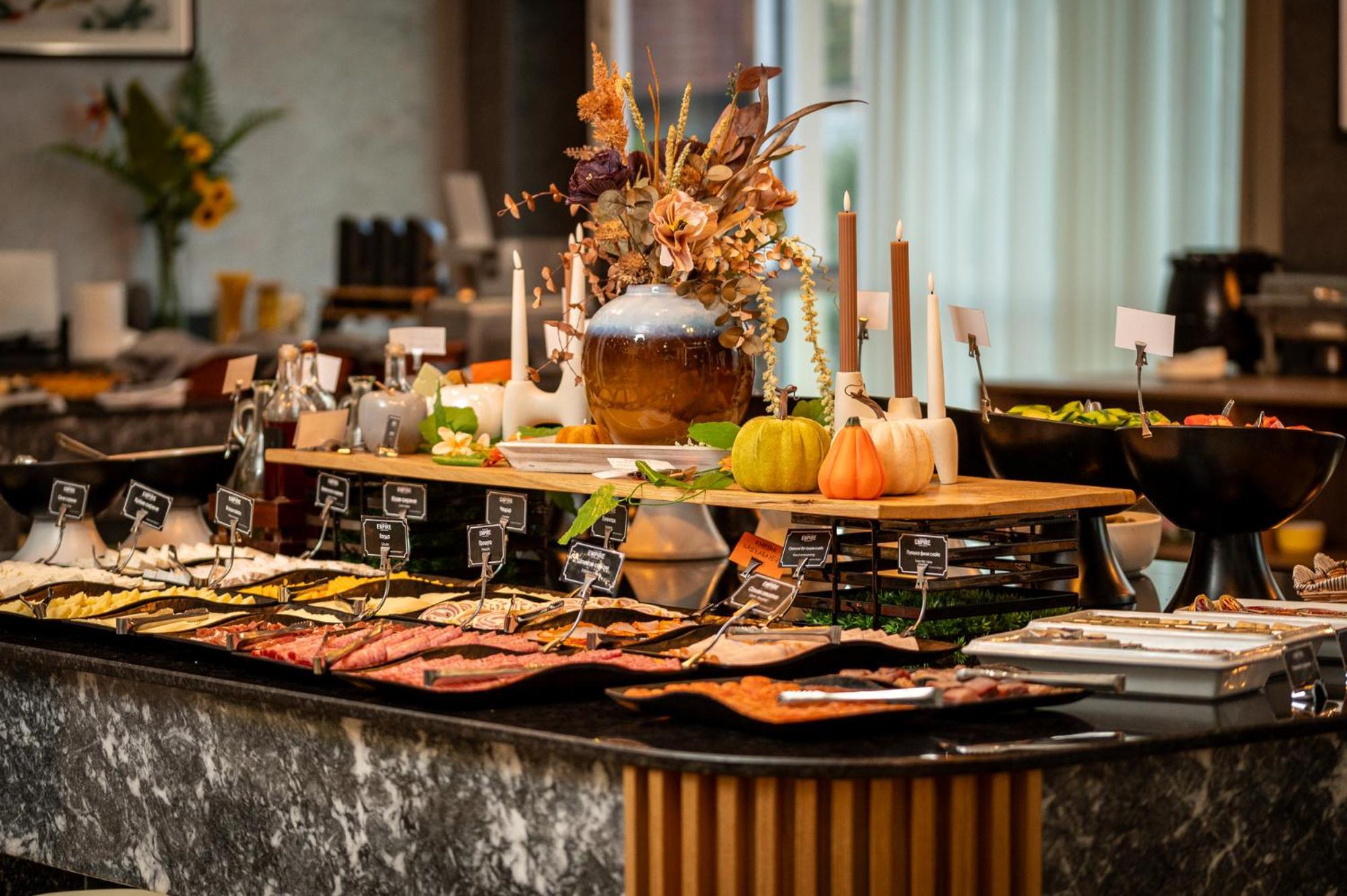 Empire Balneo & Spa Hotel Chisaria Zewnętrze zdjęcie