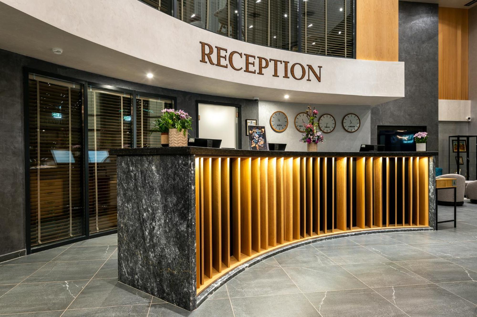 Empire Balneo & Spa Hotel Chisaria Zewnętrze zdjęcie
